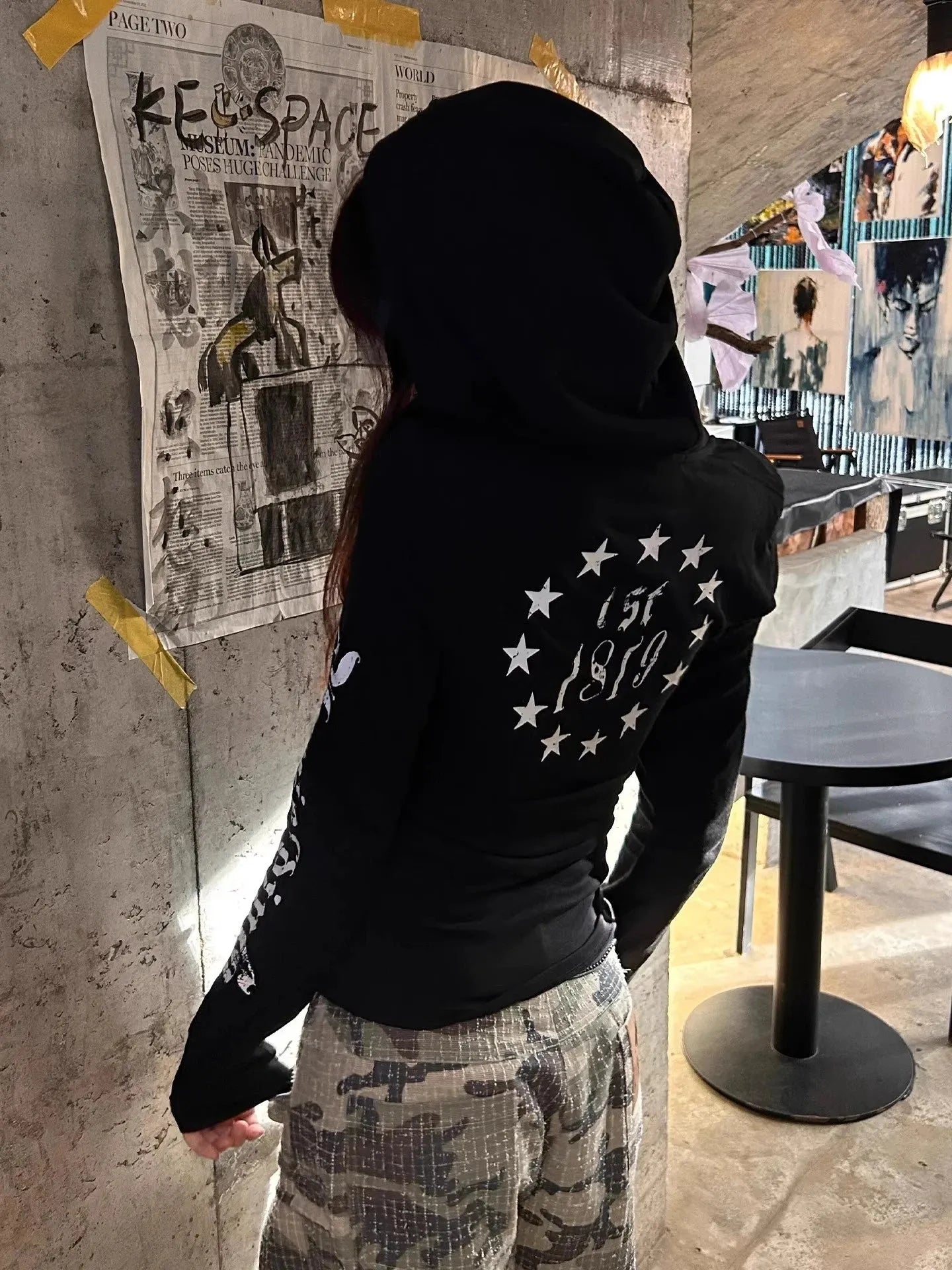 Acubi Hooded Graphic Top - KAYSMAR
