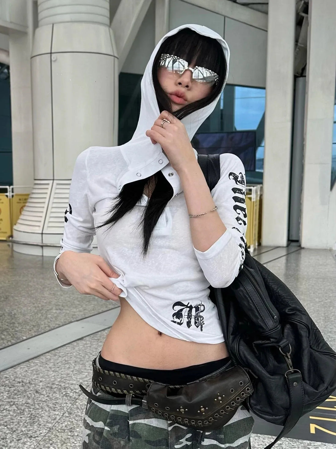 Acubi Hooded Graphic Top - KAYSMAR
