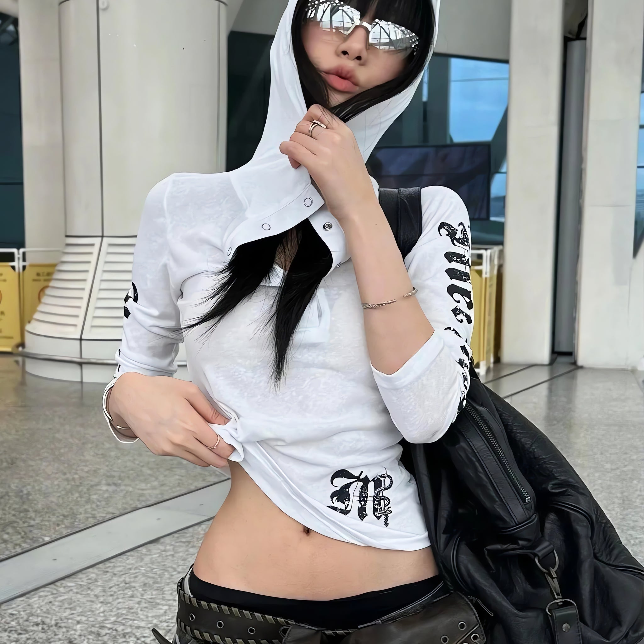 Acubi Hooded Graphic Top - KAYSMAR