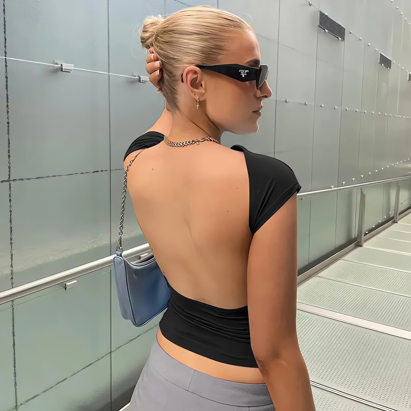 Backless Basic Top - KAYSMAR