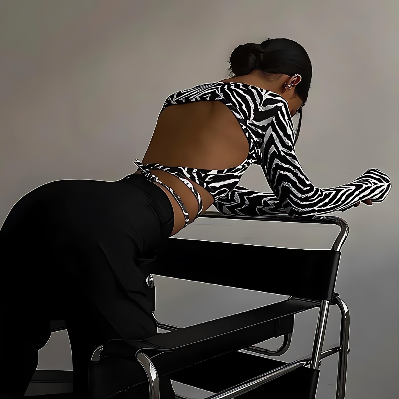 Baddie Zebra Backless Crop Top - KAYSMAR
