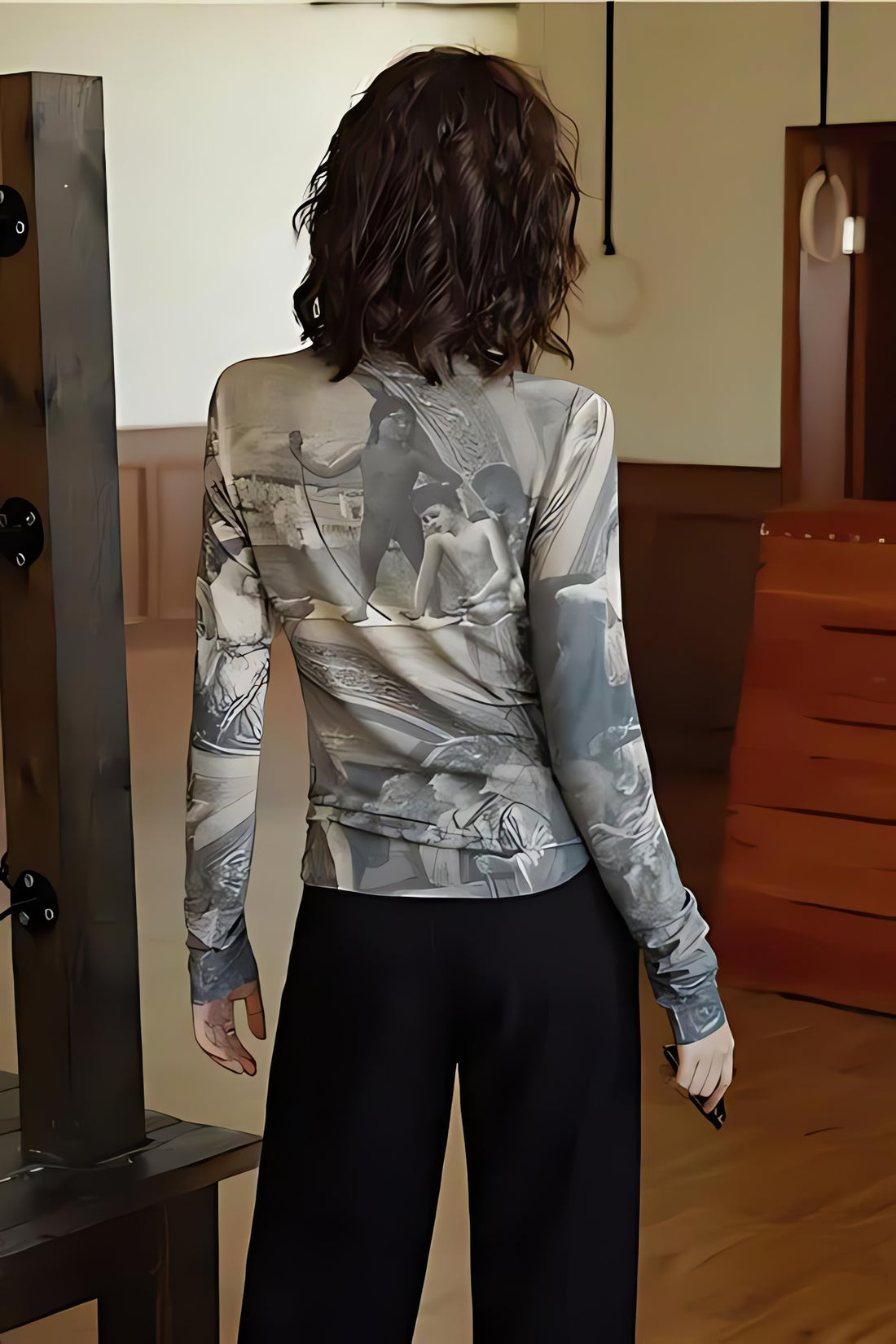 Baroque High Neck Fitted Top - KAYSMAR