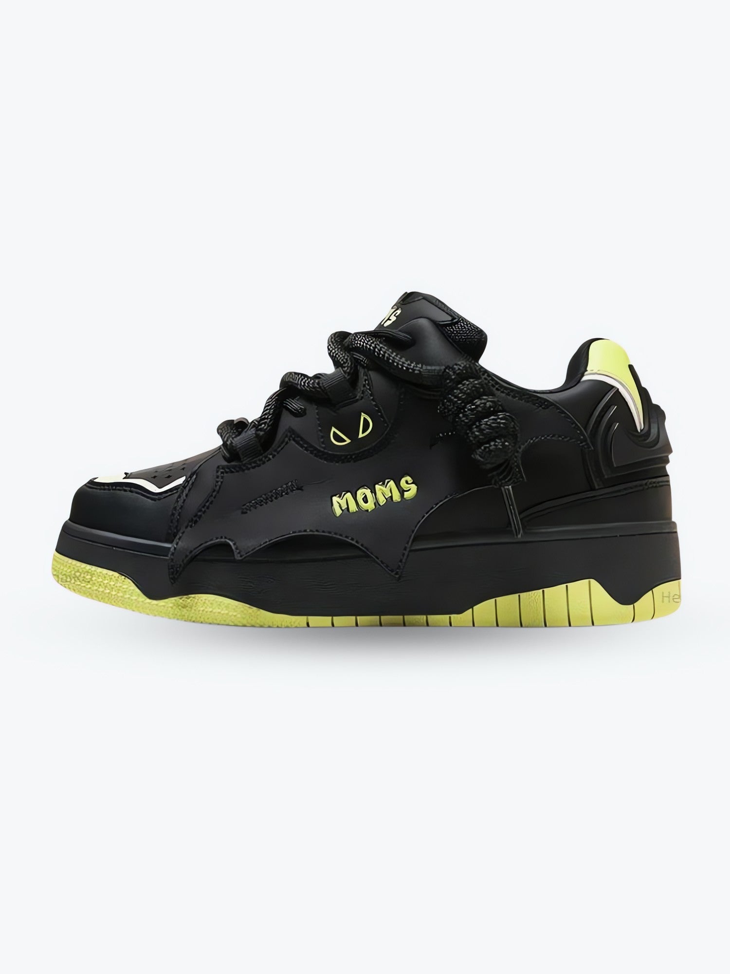 Bat Patch Sneakers - KAYSMAR
