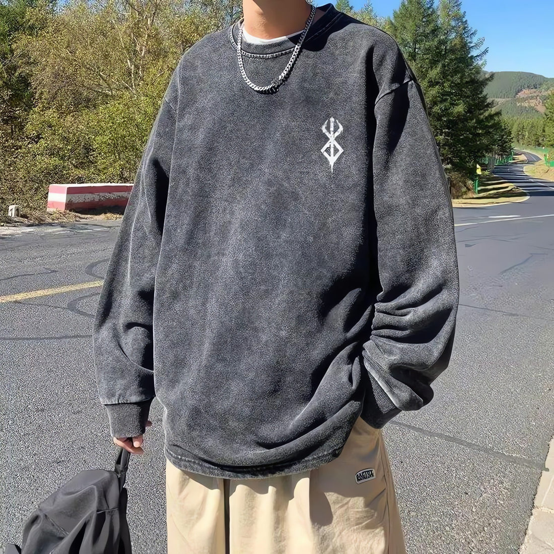Berserk Printed Distressed Unisex Sweatshirt - KAYSMAR