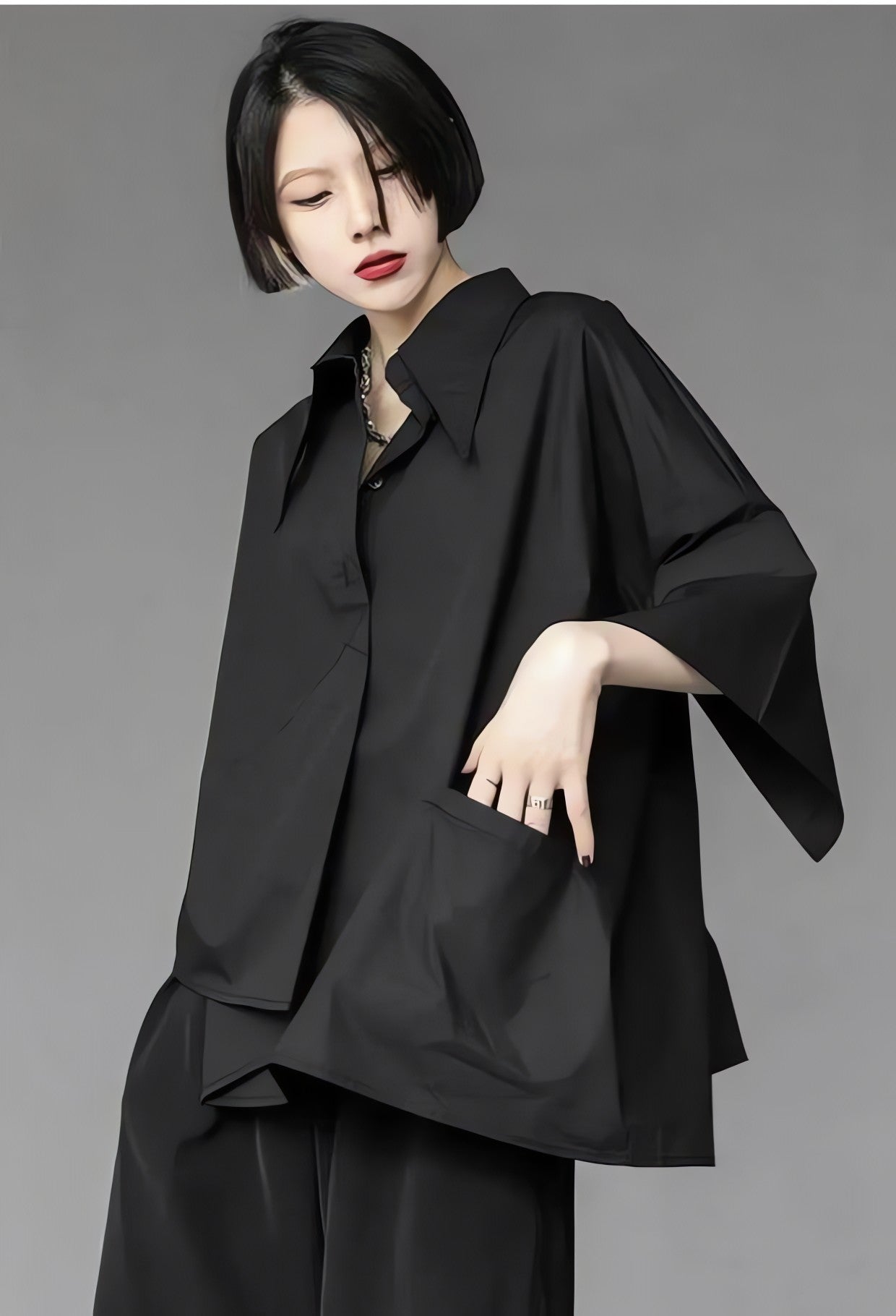 Black Korean Asymmetric Shirt - KAYSMAR