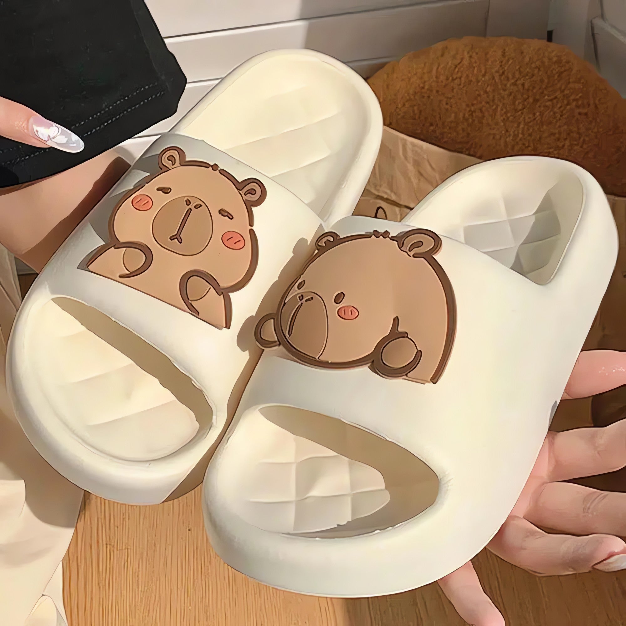 Capybara Rubber Slippers - KAYSMAR