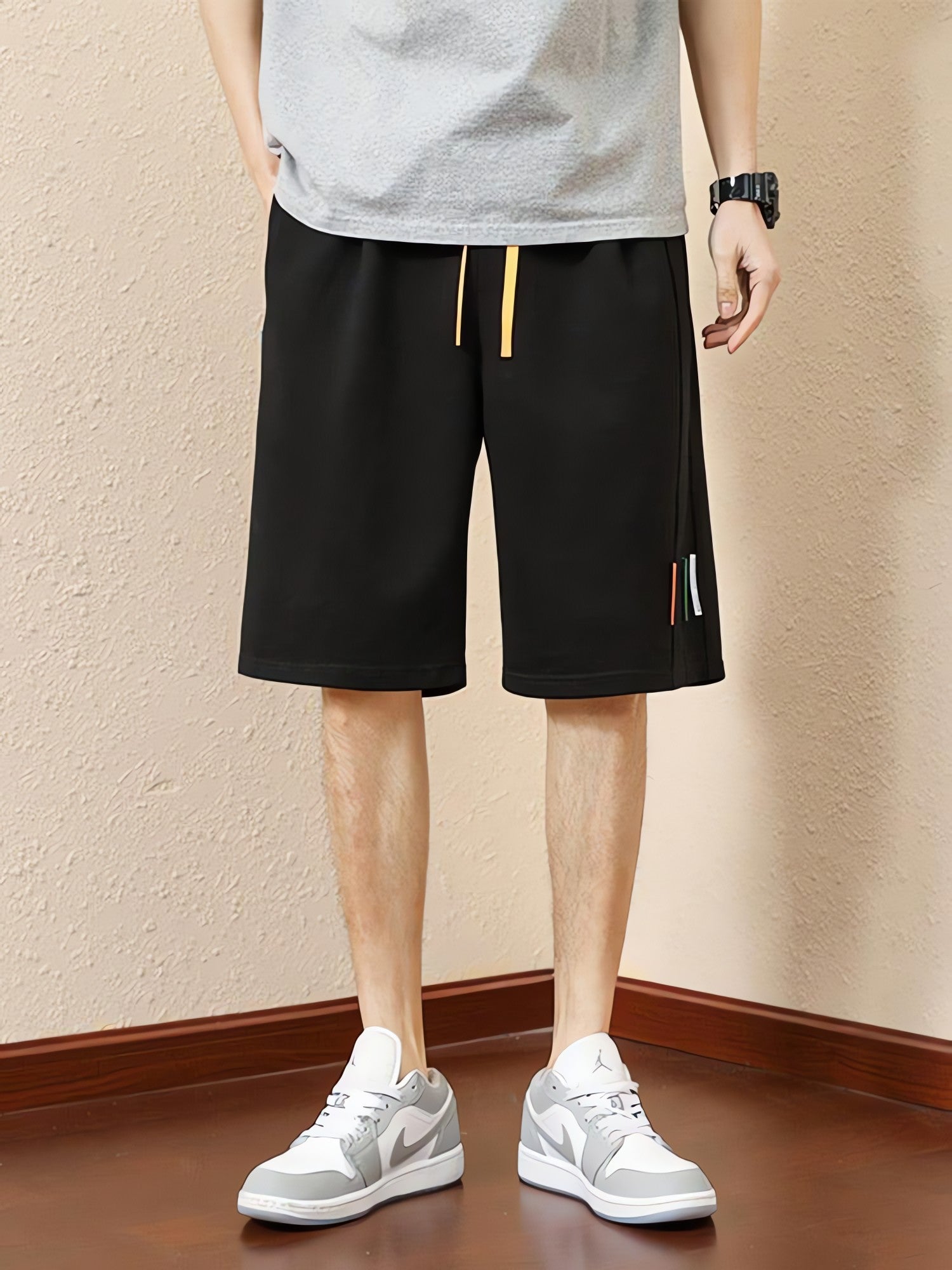 Colored Laces Striped Sweatshort - KAYSMAR