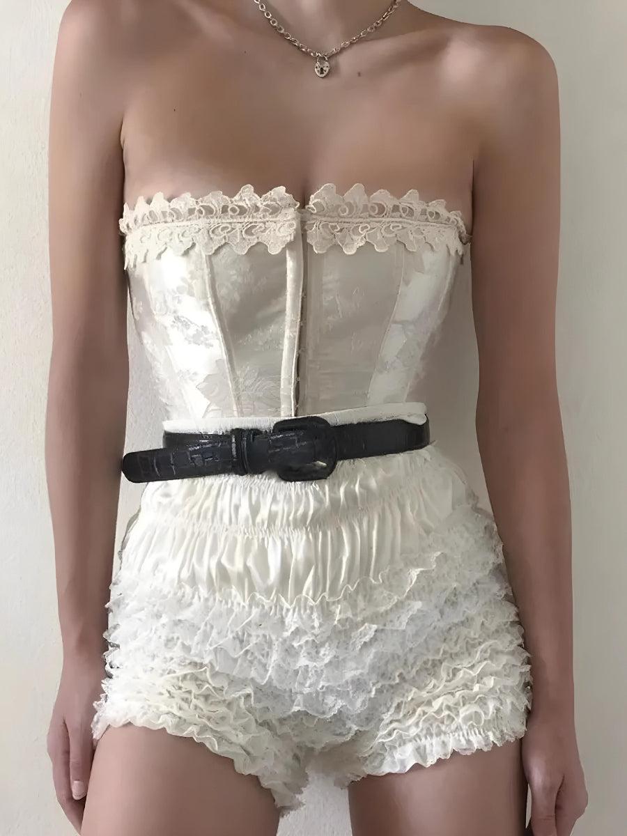 Coquette Lace Ruched Ruffled Shorts - KAYSMAR