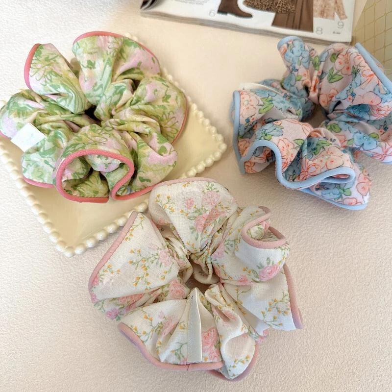 Cottagecore Floral Scrunchies - KAYSMAR