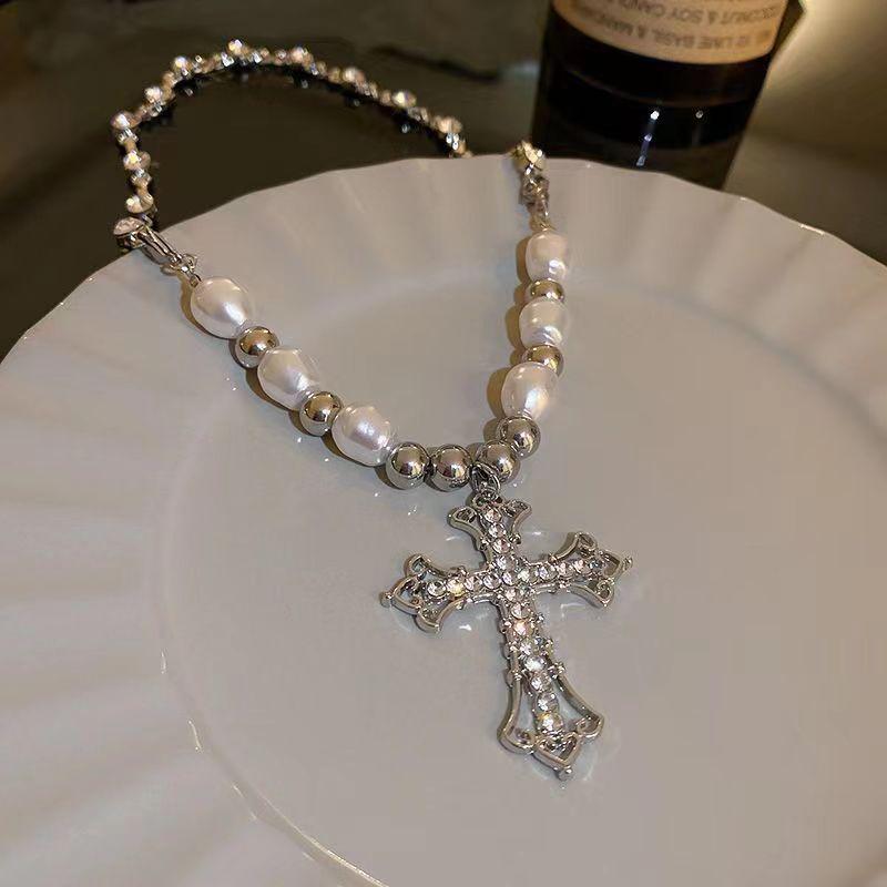 Cross Pearl Necklace - KAYSMAR