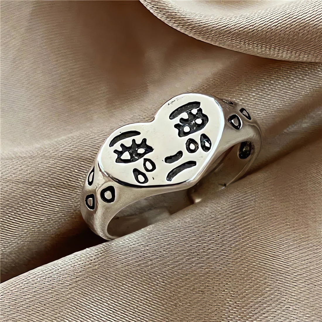 Crying Heart Ring - KAYSMAR