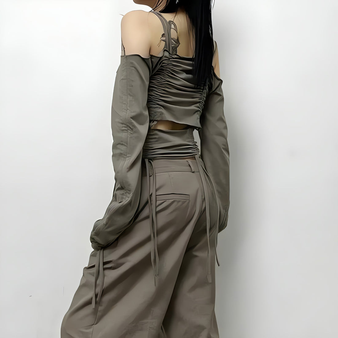 Cut-Out Ruched Long Sleeve Top - KAYSMAR