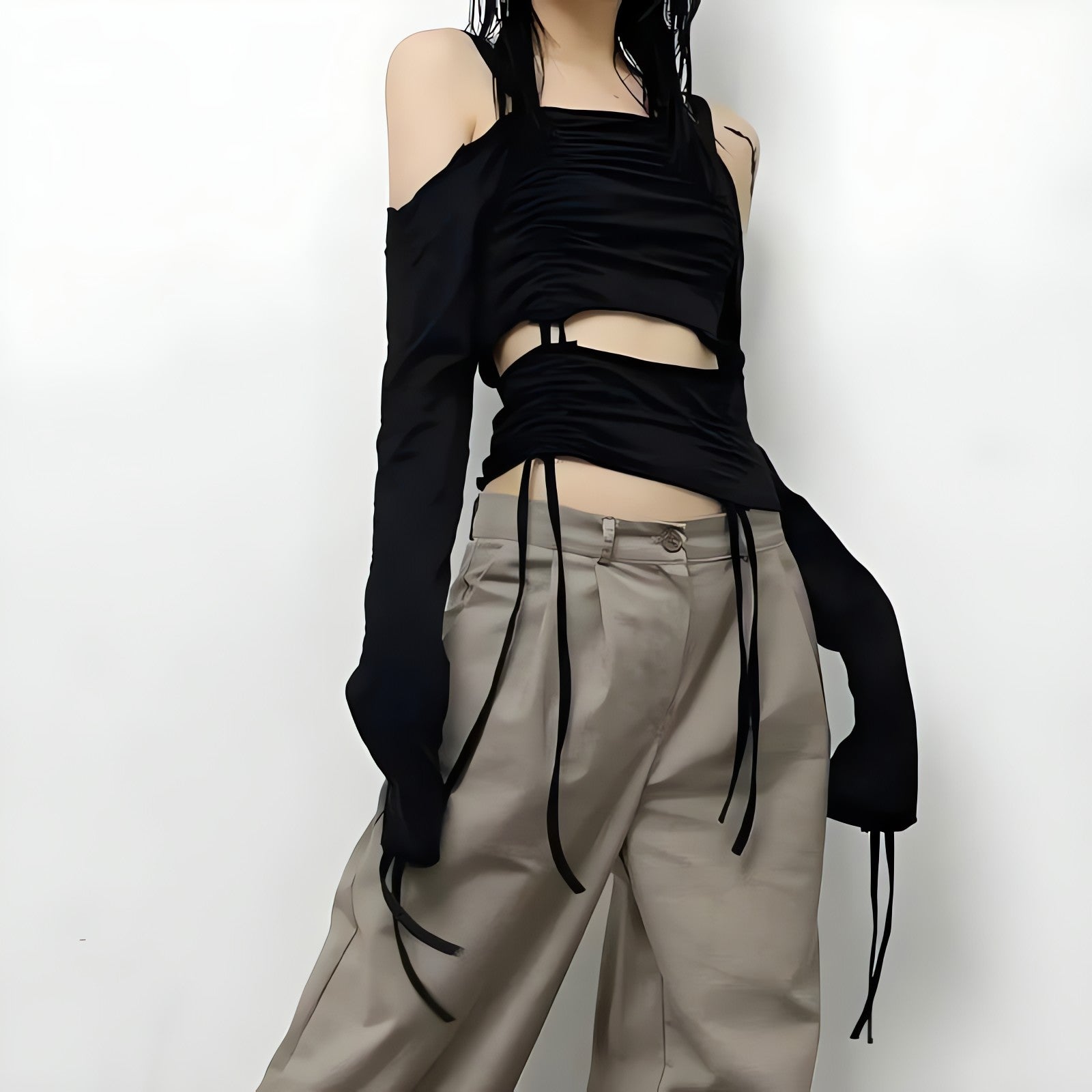 Cut-Out Ruched Long Sleeve Top - KAYSMAR