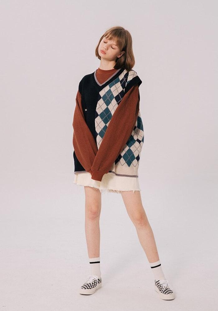 Dark Academia Half Argyle Sweater Vest - KAYSMAR