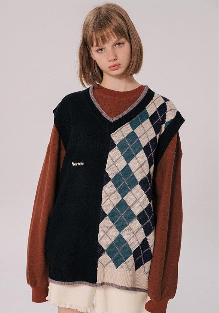 Dark Academia Half Argyle Sweater Vest - KAYSMAR