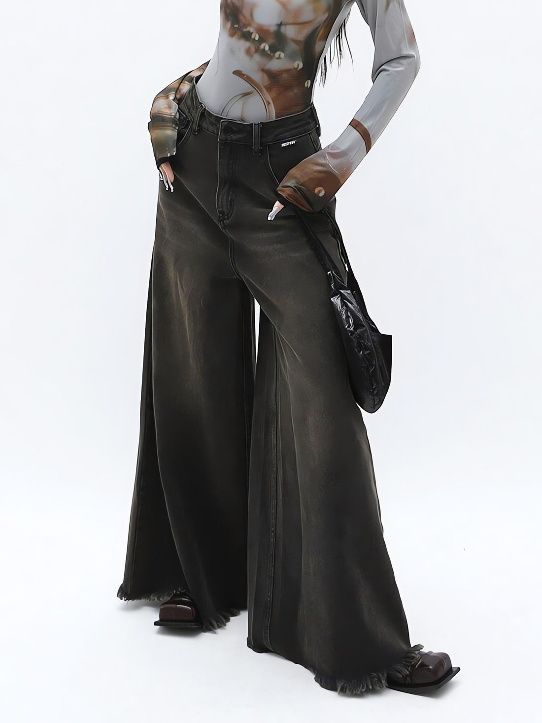 Dark Wash Distressed Wide Leg Jeans - KAYSMAR