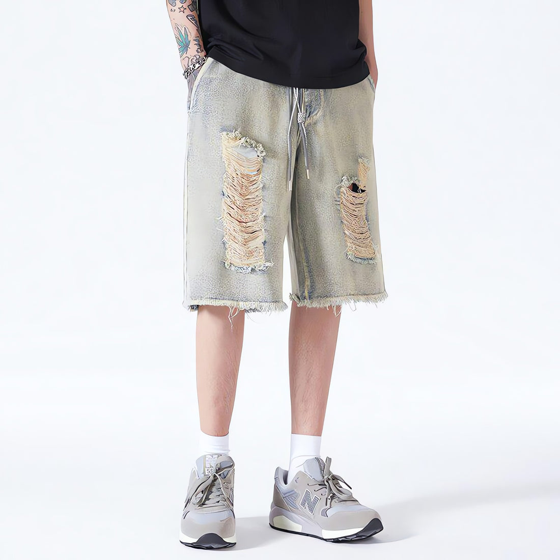Distressed Light Wash Denim Shorts - KAYSMAR
