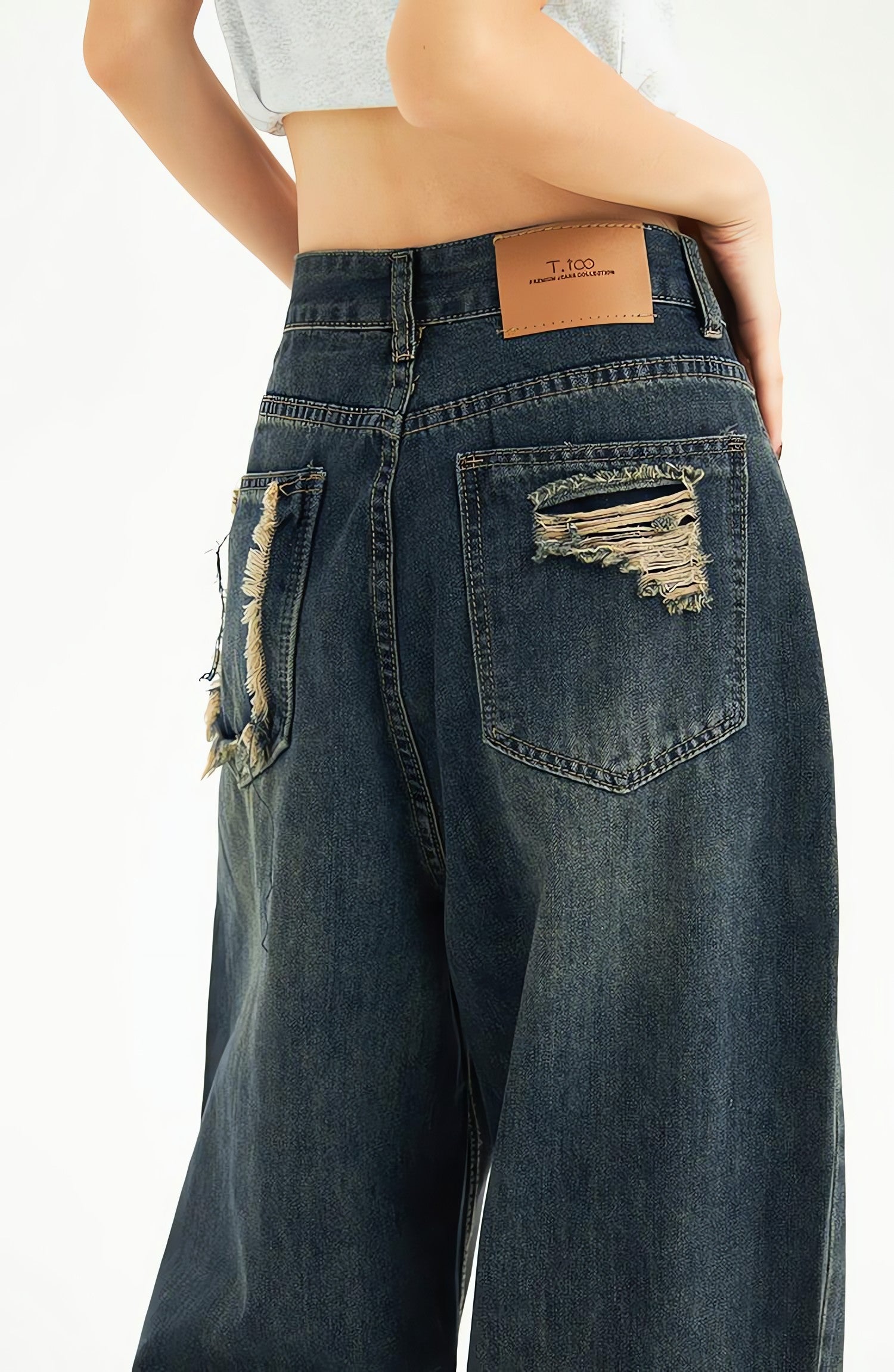 Distressed Pockets Wide Leg Baggy Jeans - KAYSMAR
