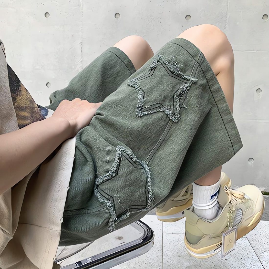 Drawstring Star Embroidered Shorts - KAYSMAR