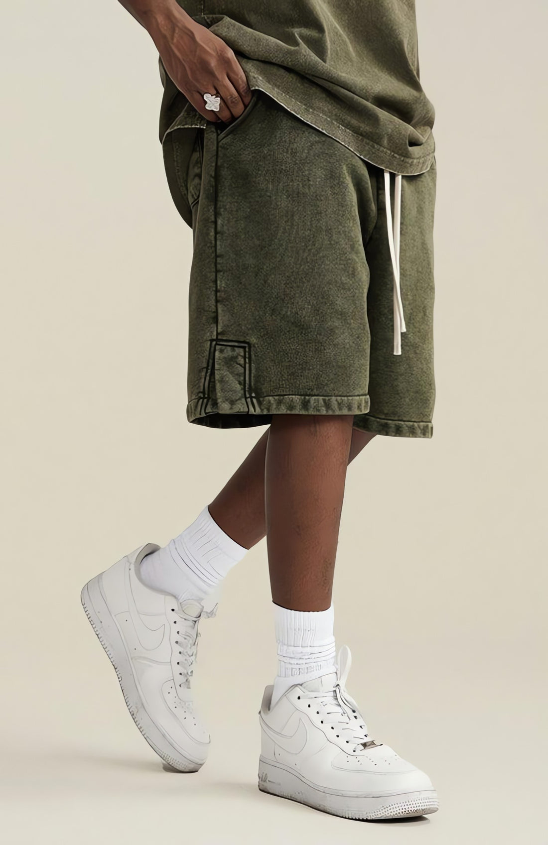 Drawstring Waist Loose Shorts - KAYSMAR