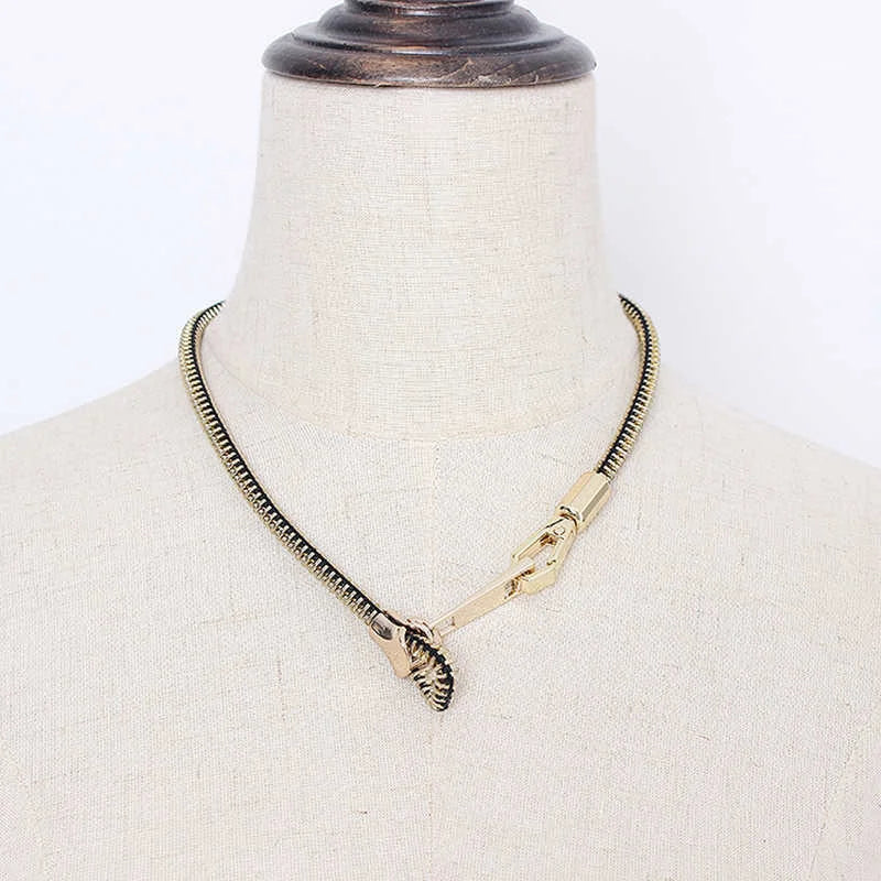 Edgy Adjustable Zipper Necklace - KAYSMAR