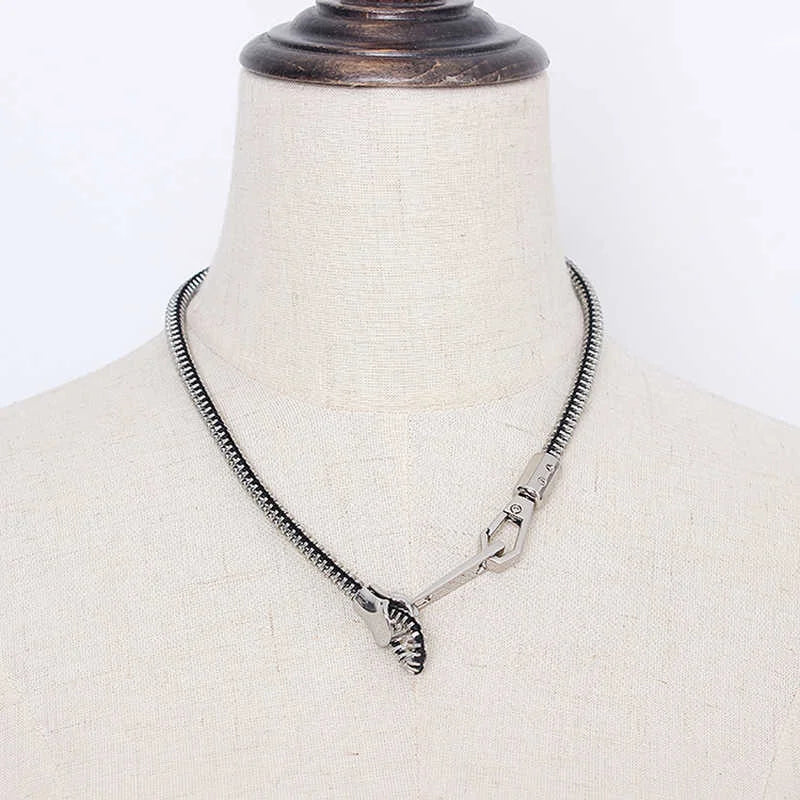 Edgy Adjustable Zipper Necklace - KAYSMAR