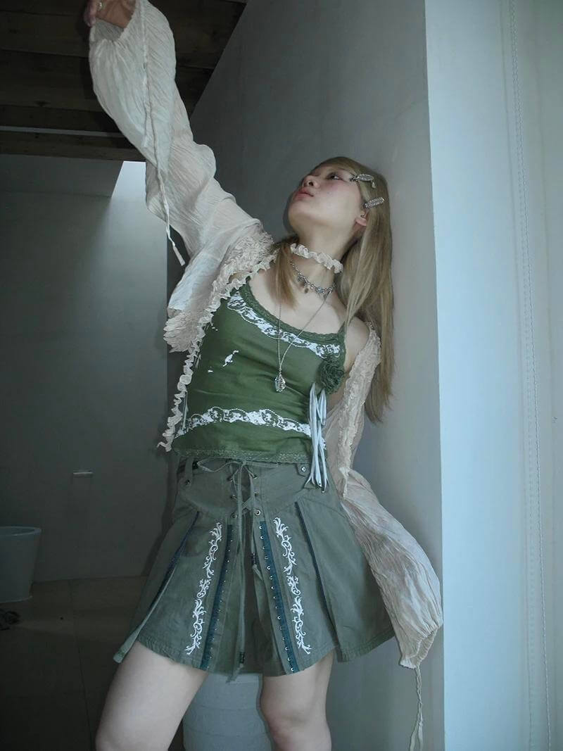 Fairy Grunge Ruffled Crop Cardigan - KAYSMAR