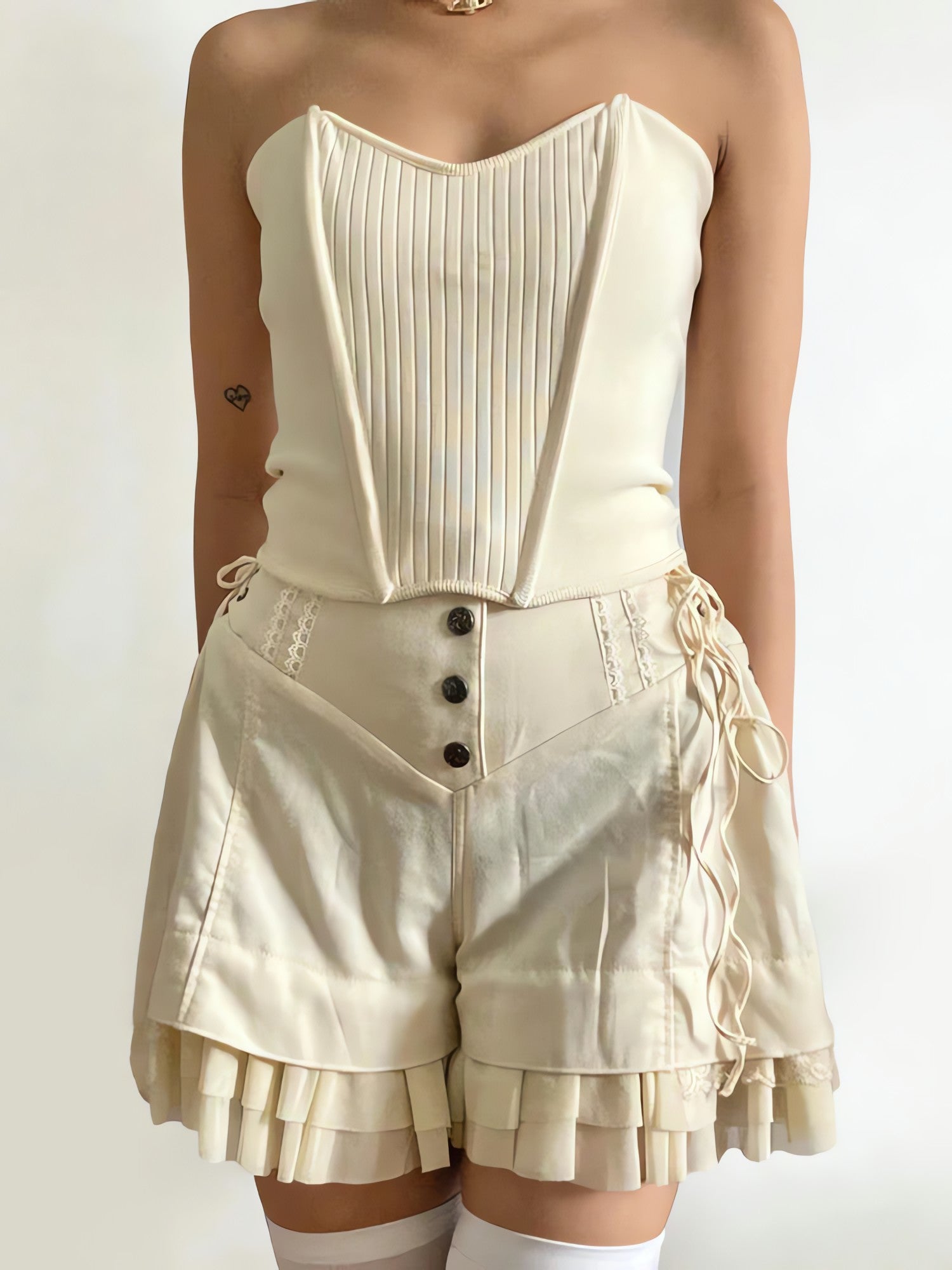 Fairycore Ruffled Lace Up Shorts - KAYSMAR