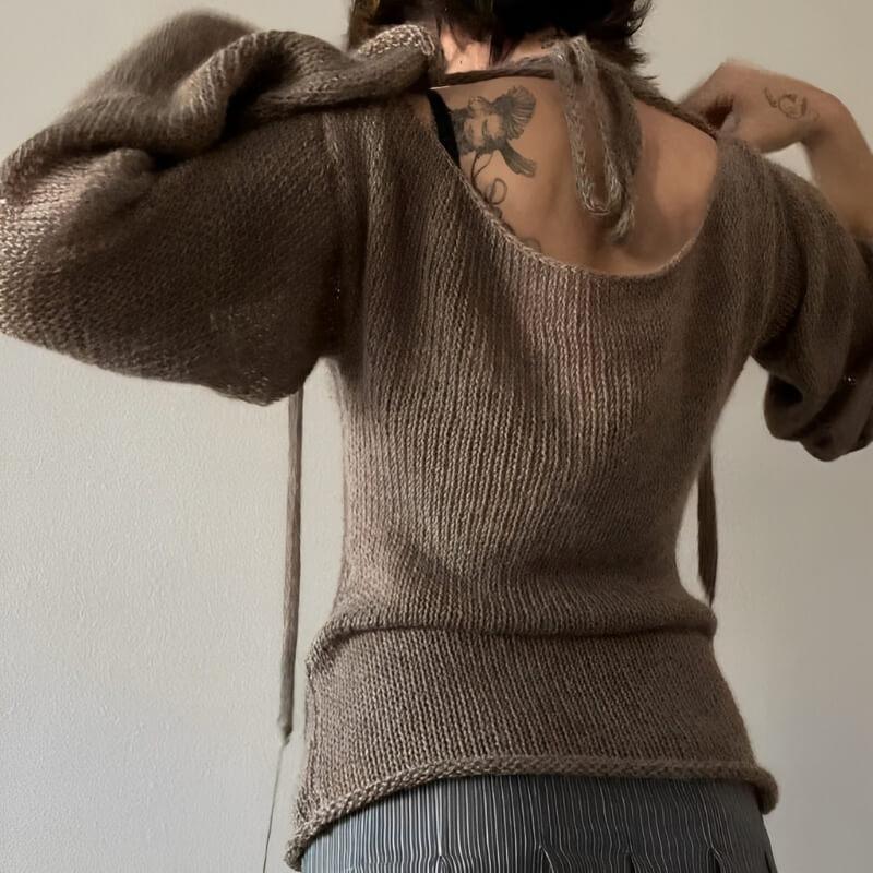 Flare Sleeved Knit Backless Top - KAYSMAR