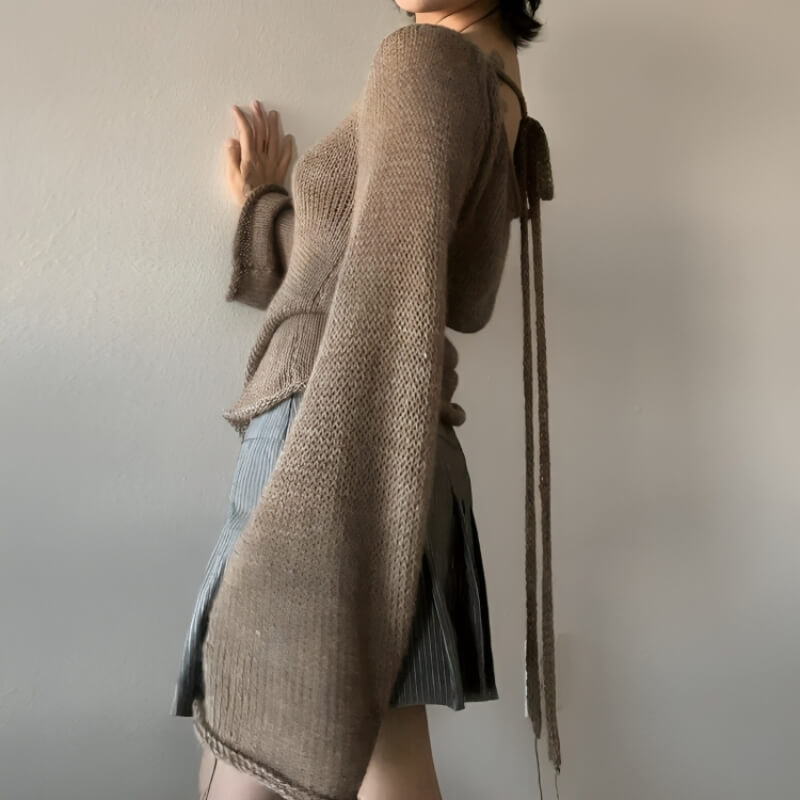 Flare Sleeved Knit Backless Top - KAYSMAR