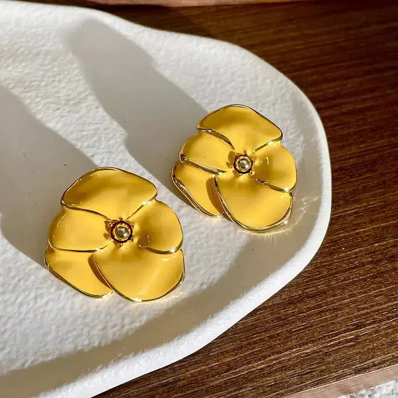 Flower Gold Stud Earrings - KAYSMAR