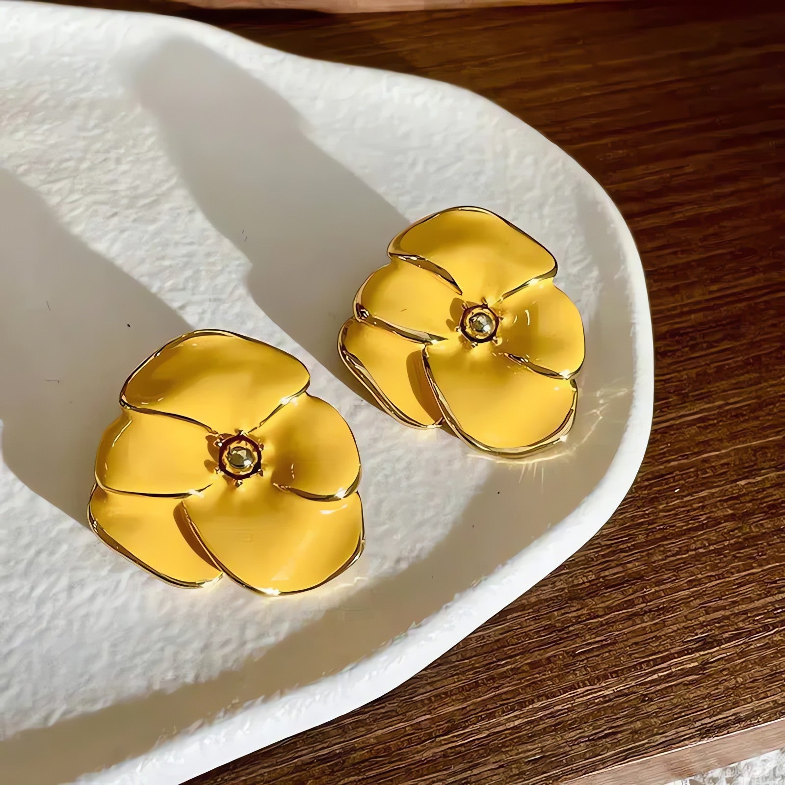 Flower Gold Stud Earrings - KAYSMAR