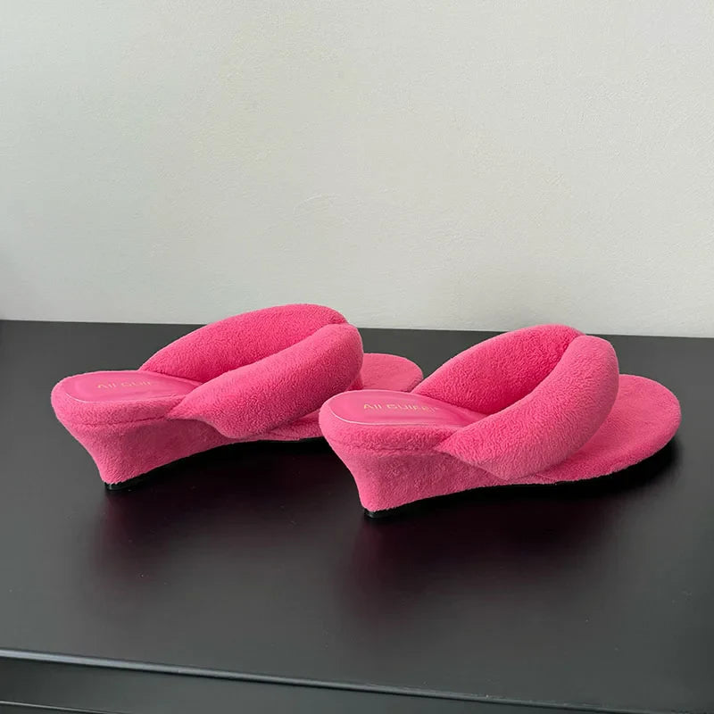 Fluffy Flip Flops - KAYSMAR