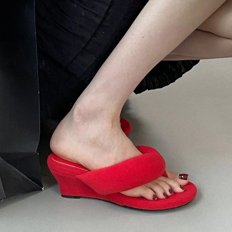 Fluffy Flip Flops - KAYSMAR