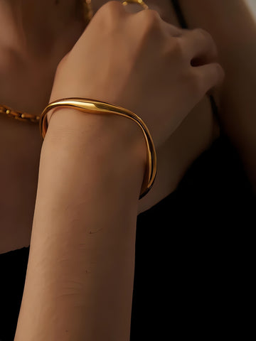 Gold Bangle Bracelet - KAYSMAR