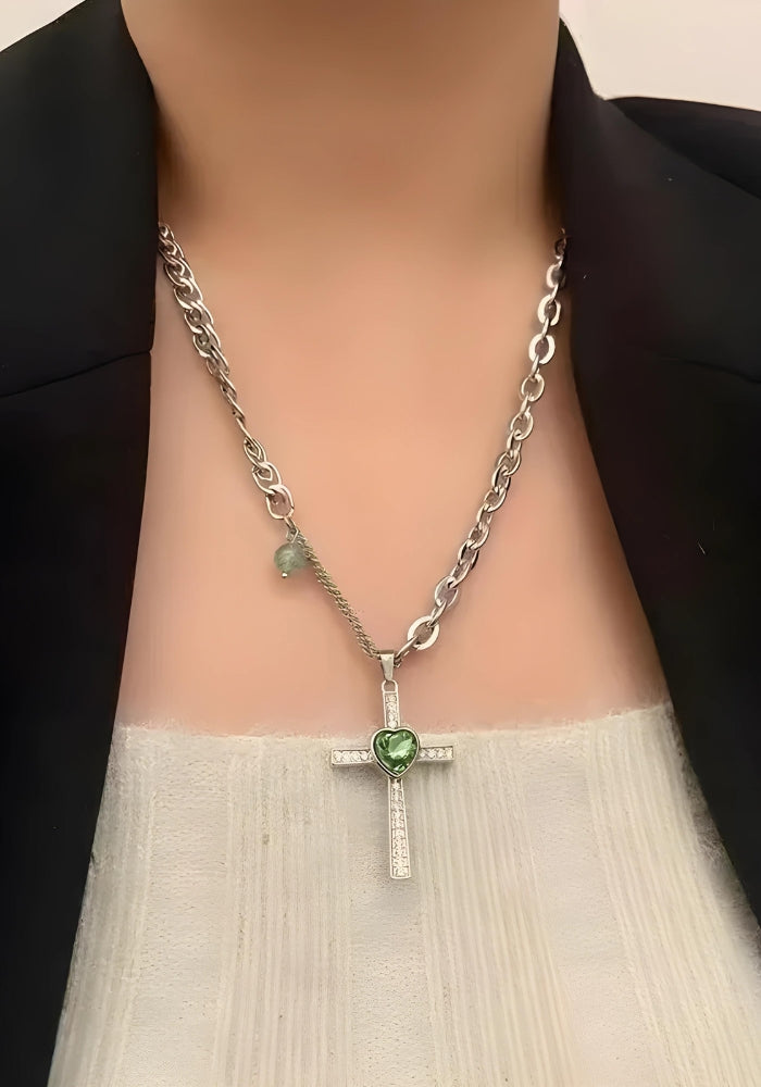 Goth Shiny Heart Cross Necklace - KAYSMAR