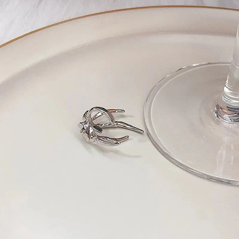 Goth Spider Earcuff - KAYSMAR