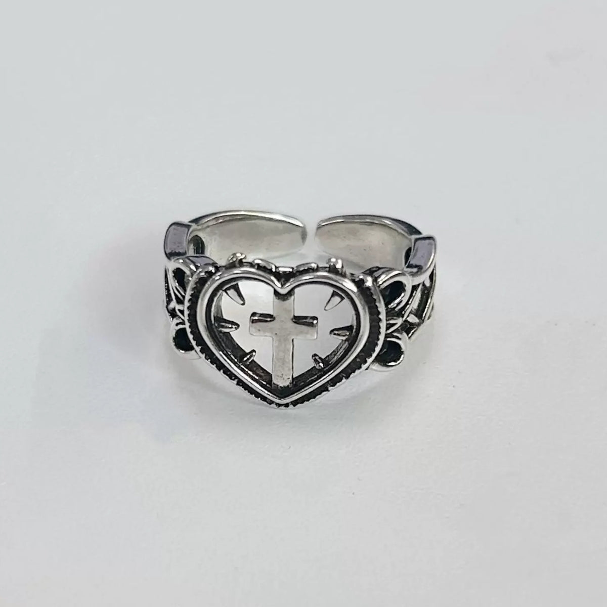 Goth Spiked Heart Cross Ring - KAYSMAR