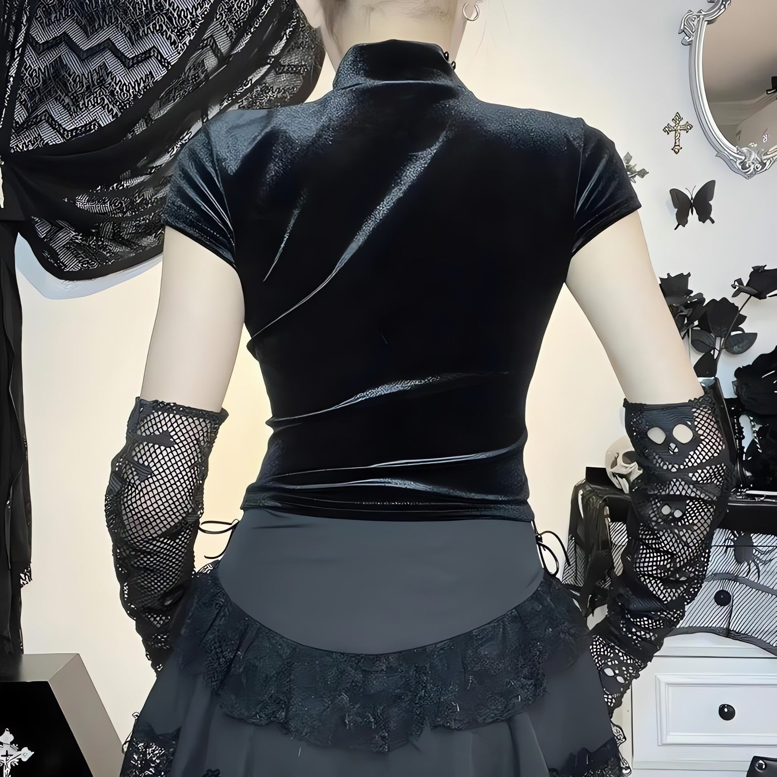 Goth Cross Cut Out Velvet Top - KAYSMAR