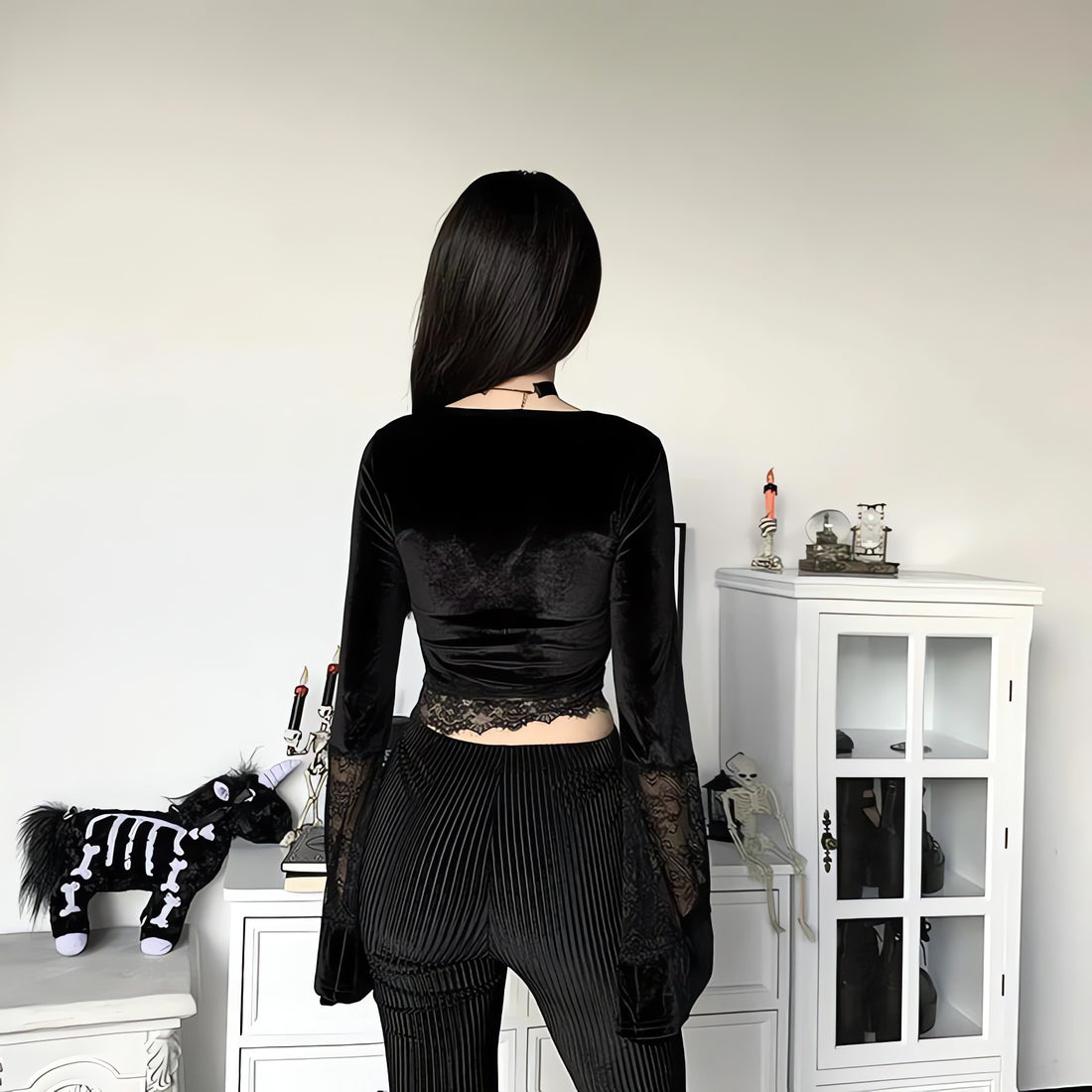 Goth Lace Flare Cuffs Crop Top - KAYSMAR