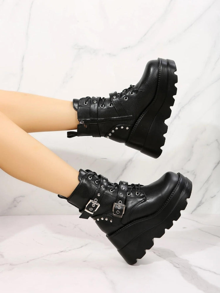 Grunge Belted Platform Boots - KAYSMAR