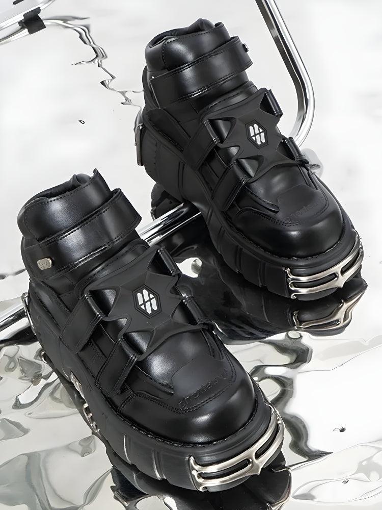 Grunge Chunky Metal Detailed Platform Boots - KAYSMAR