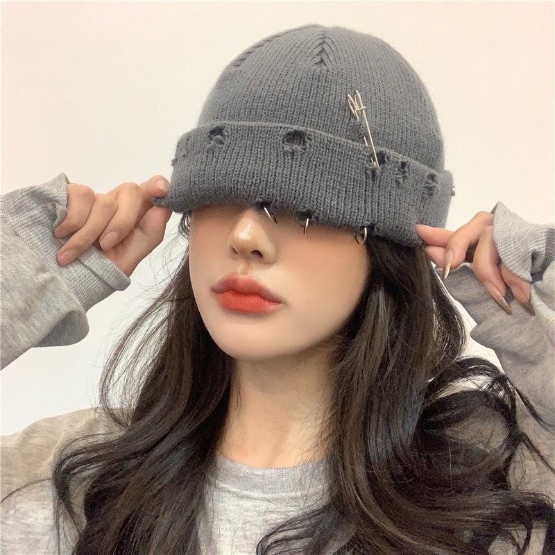 Grunge Distressed Beanie - KAYSMAR