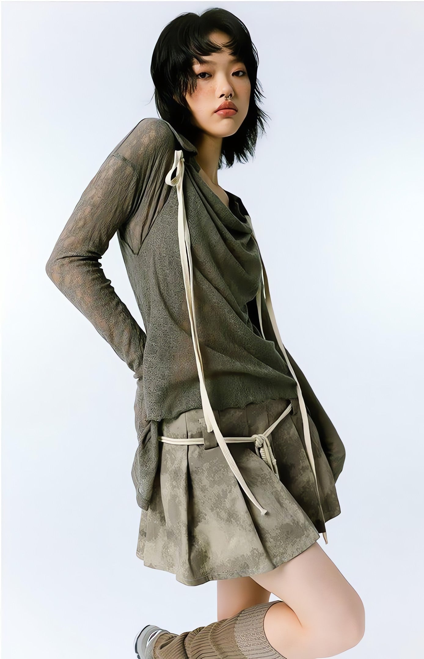 Grunge Asymmetric Long Sleeve Lace Top - KAYSMAR