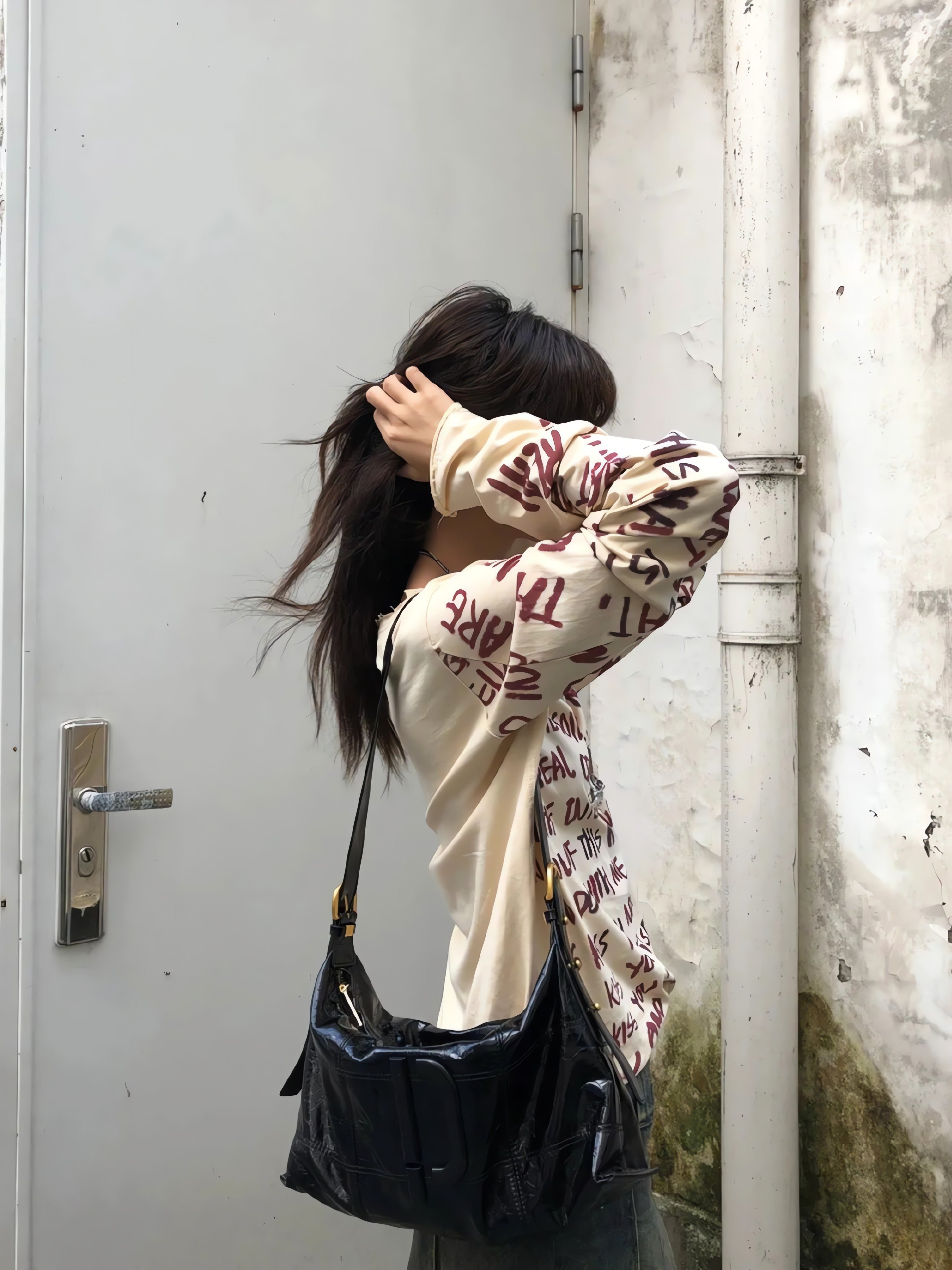 Grunge Text Print Top - KAYSMAR