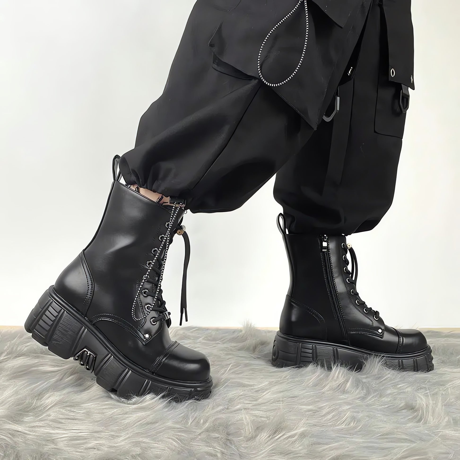 Grunge Zip-Up Platform Combat Boots - KAYSMAR