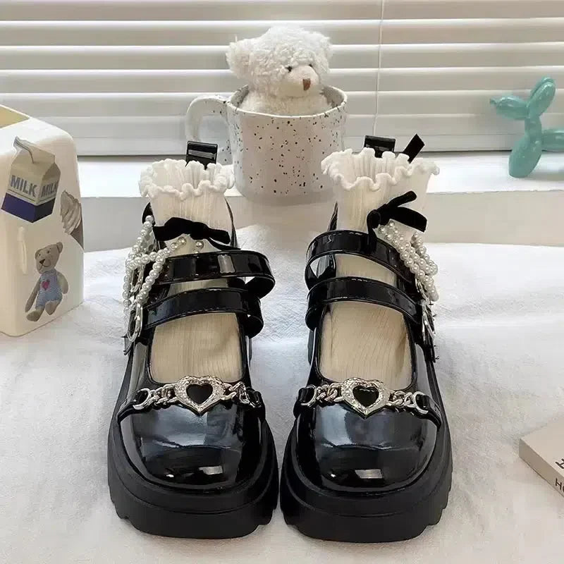 Heart Accessory Chunky Platform Mary Jane Shoes - KAYSMAR