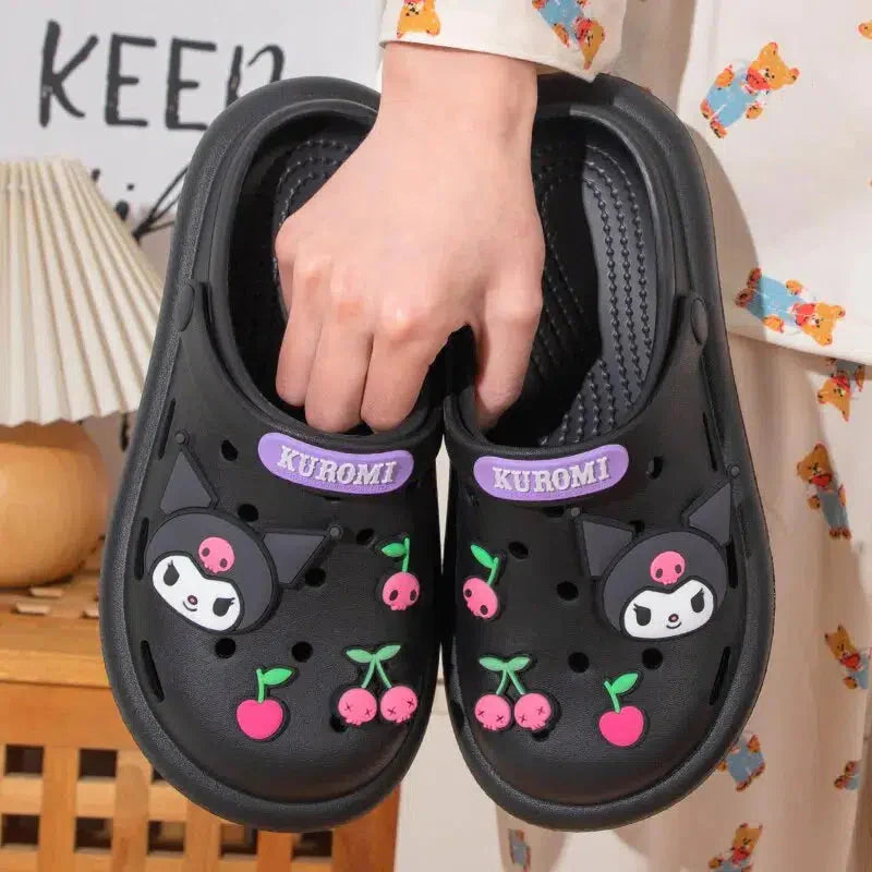 Hello Kitty Slippers - KAYSMAR