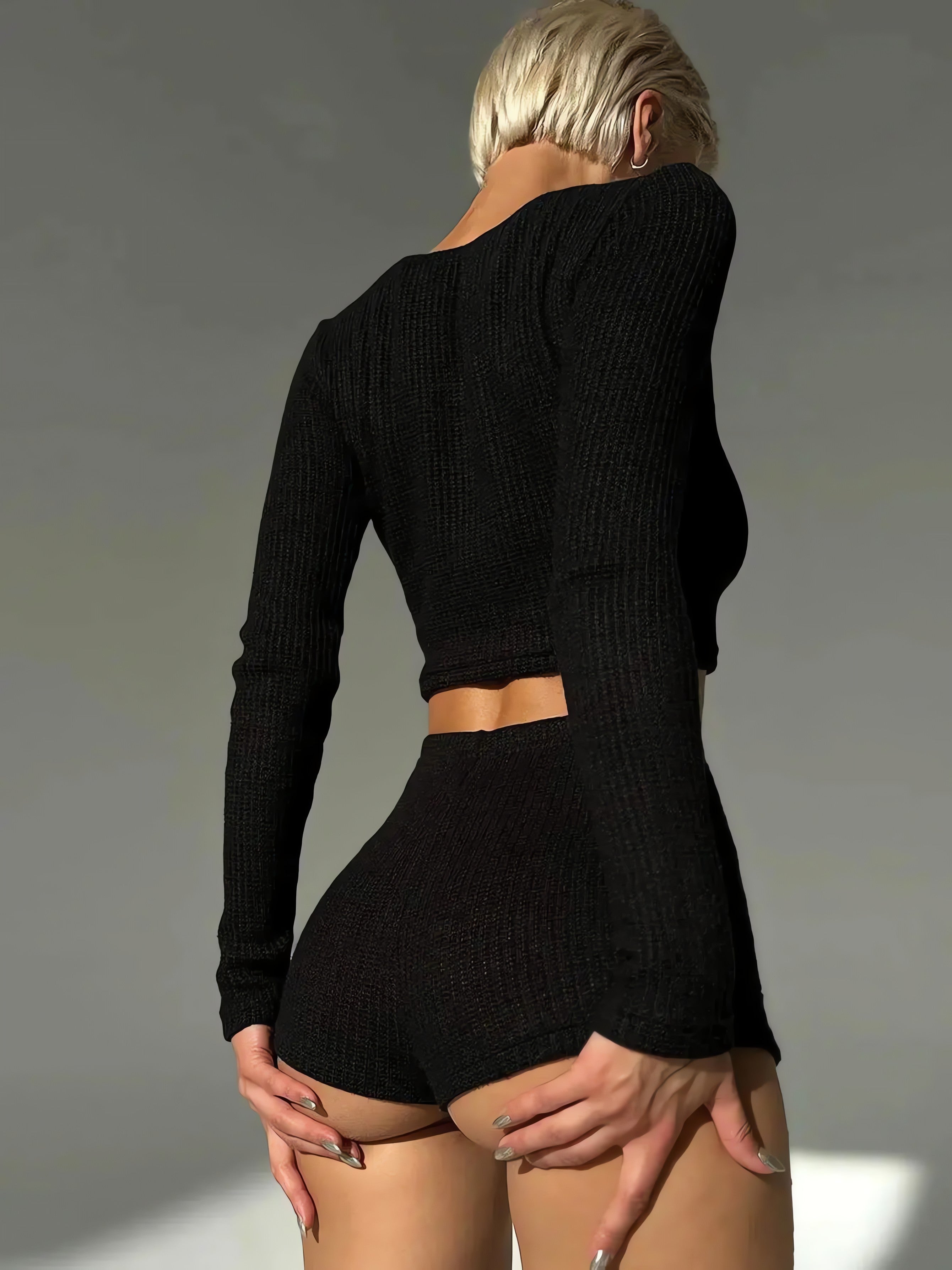Knitted Crop Top & Shorts Two Piece Set - KAYSMAR