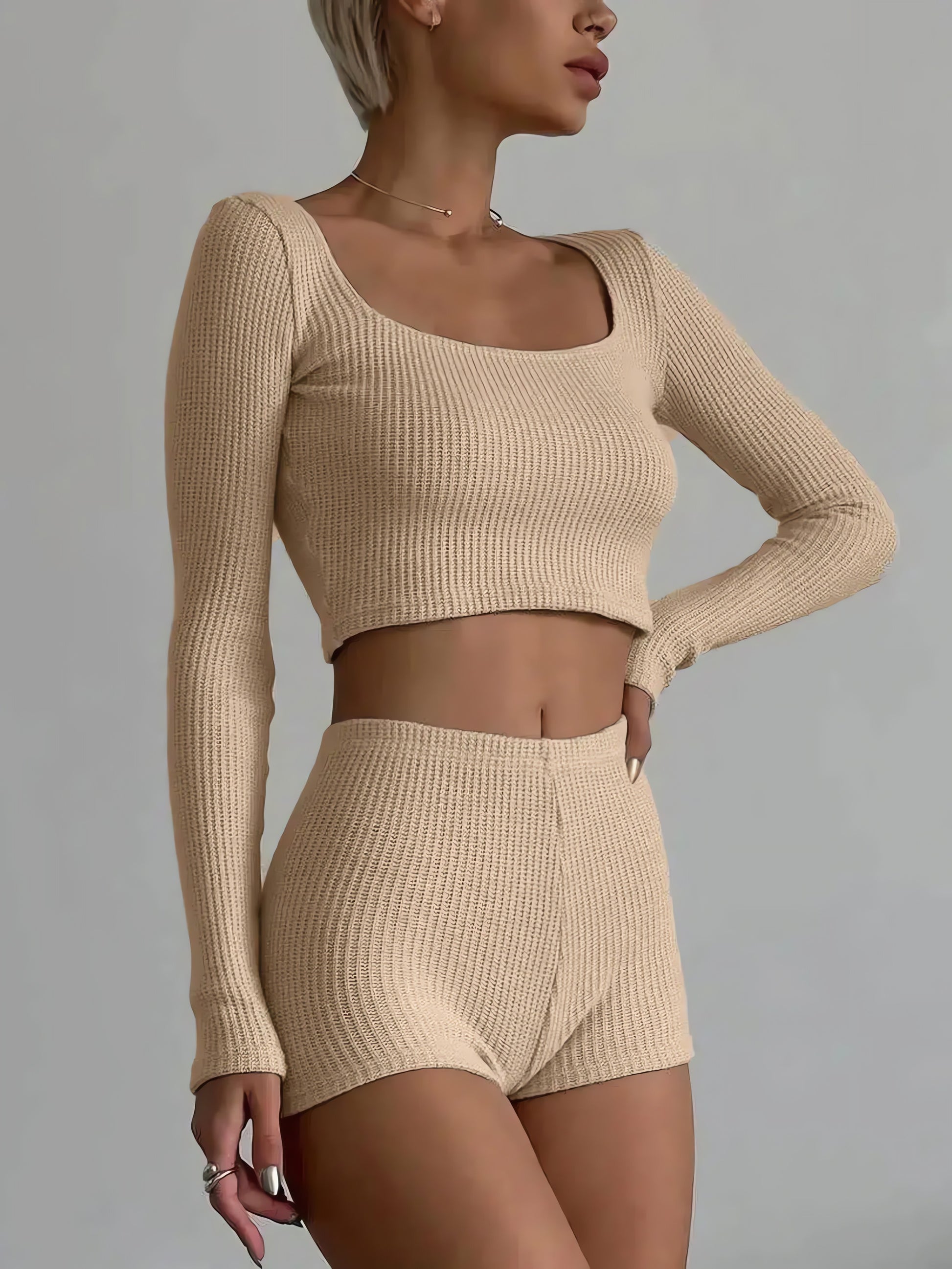 Knitted Crop Top & Shorts Two Piece Set - KAYSMAR